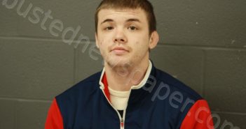 HENDERSON, DAKOTA ANDREW | 2020-12-17 14:44:00 Cooper County, Missouri Booking