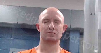 LUTZ, CHRISTOPHER LEE | 2020-12-23 13:40:00 Wood County, West Virginia Booking
