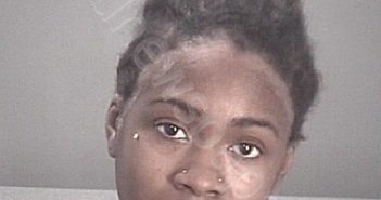 <B>WILLIAMS</B>, <B>D</B>`<B>ANDREA</B> SHANAVIA FRANCE #, Pasco County, Florida - 2021-01-02 22:58:00