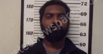 DIXON, ANDRAE DAMION | 2021-01-04 12:30:00 Carteret County, North Carolina Booking