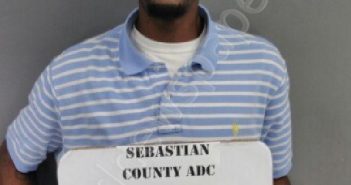 COLE, DARIUS MARCEL | 2021-01-18 18:41:00 Sebastian County, Arkansas Booking