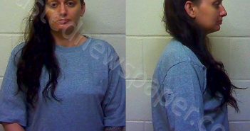 HEDRICK STEPHANIE DAWN | 2021-01-19 08:37:15 Craven County, North Carolina Booking