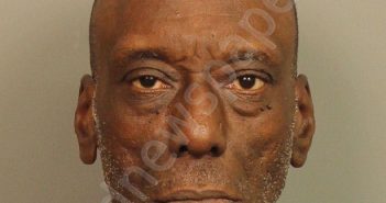 CLARK, CARL ONEAL SENIOR | 2021-01-23 15:30:00 Jefferson County, Alabama Booking