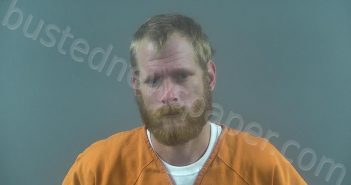 <B>GATES</B>, <B>CODY</B> <B>WAYNE</B> #, Warren County, Kentucky - 2021-02-09 01:53:00