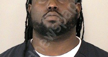 MOORE,JAYVEN FERELL | 2021-02-25 21:17:00 Fort Bend County, Texas Booking