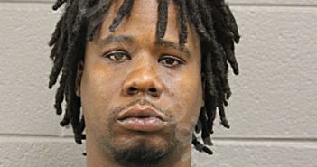 ROY ROBERTSON | 2021-04-01 Chicago, Illinois Booking