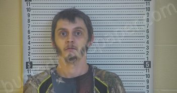 CAULK, ROBBIE L | 2021-04-02 10:50:00 Taylor County, Kentucky Booking