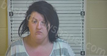 CARTER, CAROLYN MARIE | 2021-04-04 01:12:00 Taylor County, Kentucky Booking