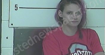 CHAPMAN, ASHLEY R | 2021-04-06 02:11:19 Boyd County, Kentucky Booking