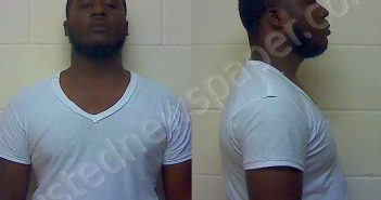 WIGGINS LACOREUS DE’ANTHONY | 2021-04-14 13:55:38 Craven County, North Carolina Booking
