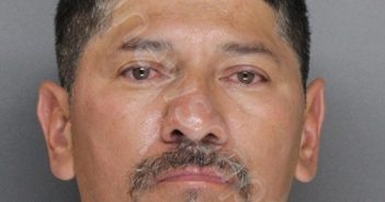 LOPEZ, JULIO CESAR | 2021-04-20 03:42:00 Ellis County, Texas Booking