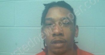 DAVIS, REGINALD KYVON | 2021-04-25 11:09:00 Marshall County, Tennessee Booking