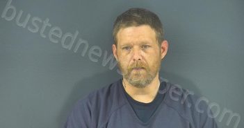 KNIGHT, BRANDON K | 2021-04-25 10:27:00 Russell County, Kentucky Booking