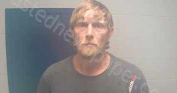 DAVIS, JEREMY SCOTT | 2021-04-27 15:04:00 Marshall County, Tennessee Booking