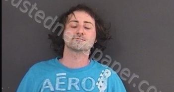 WHITE, KIRK ANTHONY | 2021-04-27 02:32:00 Roanoke County, Virginia Booking