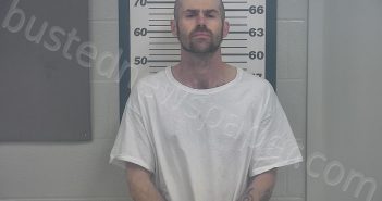 <B>TRAVIS</B>, <B>LEE</B> <B>CHRISTOPHER</B> #, Platte County, Missouri - 2021-05-10 11:18:00