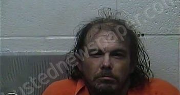 LYONS, GREGORY | 2021-05-18 13:08:00 Larue County, Kentucky Booking