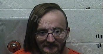 LOY, WILLIAM | 2021-05-18 14:06:00 Larue County, Kentucky Booking