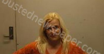 LAUREN ROCHELLE BAKER | 2021-05-19 17:36:00 Livingston County, Missouri Booking