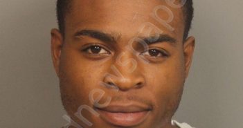 ADAMS, DERRICK LARON JUNIOR | 2021-05-28 16:17:00 Jefferson County, Alabama Booking