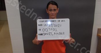 DAVIS, AMBER | 2021-06-28 18:18:00 Crawford County, Indiana Booking