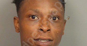 LEWIS, ANTWAIN LAMAR JUNIOR | 2021-07-23 19:48:00 Jefferson County, Alabama Booking