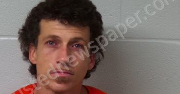 LEETH, CURTIS NEAL | 2021-08-18 04:58:39 Fayette County, Ohio Booking