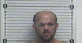 LUTTRELL, TRAVIS LEWIS | 2021-08-27 21:49:00 Casey County, Kentucky Booking