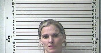 RIGDON, ASHLEY MARIE | 2021-08-29 13:14:00 Hardin County, Kentucky Booking