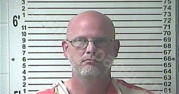 LAURENCE, NICHOLAS RYAN | 2021-08-30 09:45:00 Hardin County, Kentucky Booking