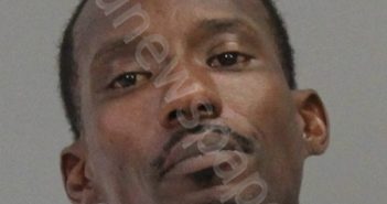 DAVIS, KEDRICK SEAN | 2021-10-04 Brazos County, Texas Booking