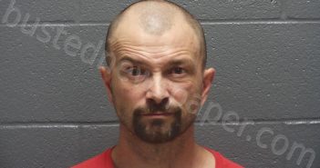 HOLMES, BRADLEY SCOTT | 2021-10-05 20:43:00 Montgomery County, Indiana Booking