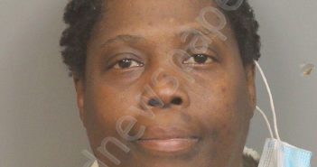 HOLT, RHONDA LASHA | 2021-10-17 17:10:00 Jefferson County, Alabama Booking