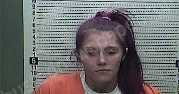 HANKE, KEIRSTIN | 2021-10-25 20:44:00 Harlan County, Kentucky Booking