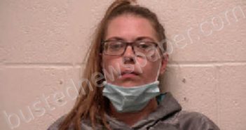 HAYES, TAYLOR DANYELLE | 2021-10-27 06:46:00 Robertson County, Tennessee Booking