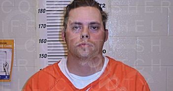 GRAY, GARRETT | 2021-11-06 08:40:00 Mitchell County, Texas Booking