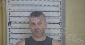 THOMAS, JONATHON M. | 2021-11-10 20:31:00 Taylor County, Kentucky Booking