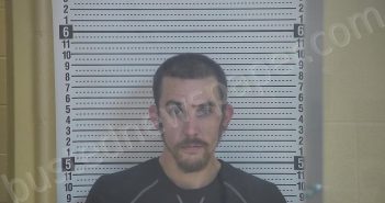 BUCK, JUSTIN W | 2021-11-12 10:39:00 Taylor County, Kentucky Booking