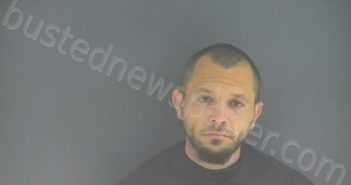 BARRETT, DOUGLAS EDWARD | 2021-11-15 03:42:00 Lynchburg, Virginia Booking