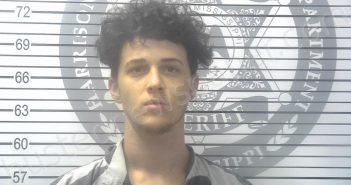 <B>WALTERS</B>, AUSTIN <B>TYLER</B> <B>JACOB</B> #, Harrison County, Mississippi - 2021-11-25 06:51:00