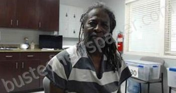 MARKQUES BURTON | 2021-11-29 18:18:00 Cameron Parish, Louisiana Booking