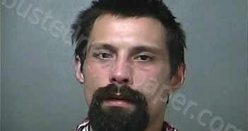 <B>HOWELL</B>, <B>JOSHUA</B> <B>M</B>. #, Vigo County, Indiana - 2021-11-30 00:23:27
