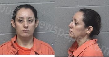MARIN, LILIAN YOLANDA | 2021-12-02 11:01:00 Crawford County, Kansas Booking