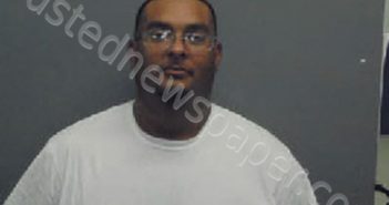 MORALEZ, JONATHAN RAY | 2021-12-03 15:13:00 Dewitt County, Texas Booking