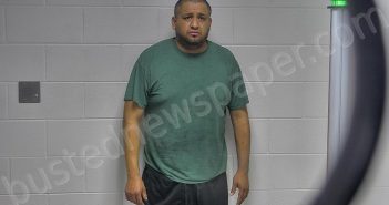 REYES, JUAN | 2021-12-03 20:22:00 Oldham County, Kentucky Booking