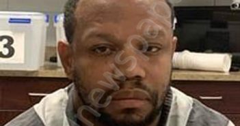 ALBERT EDWARDS JR BANKS | 2021-12-06 14:15:00 Cameron Parish, Louisiana Booking