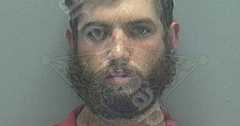 <B>ALVAREZ</B>, CARLOS <B>DANIEL</B> #, Lee County, Florida - 2021-12-08 02:33:00