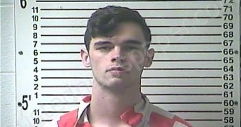 SKAGGS, DALTON MICHAEL | 2021-12-11 15:38:00 Hardin County, Kentucky Booking