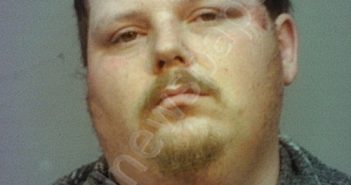 <B>DIXON</B>, TREY <B>DAKOTA</B> #, Southeastern Regional Jail, Ohio - 2021-12-12 03:30:00