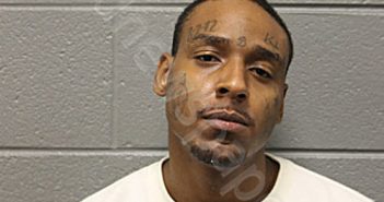 TAVARIS M BURKS | 2021-12-13 Chicago, Illinois, Cook County, Illinois Booking